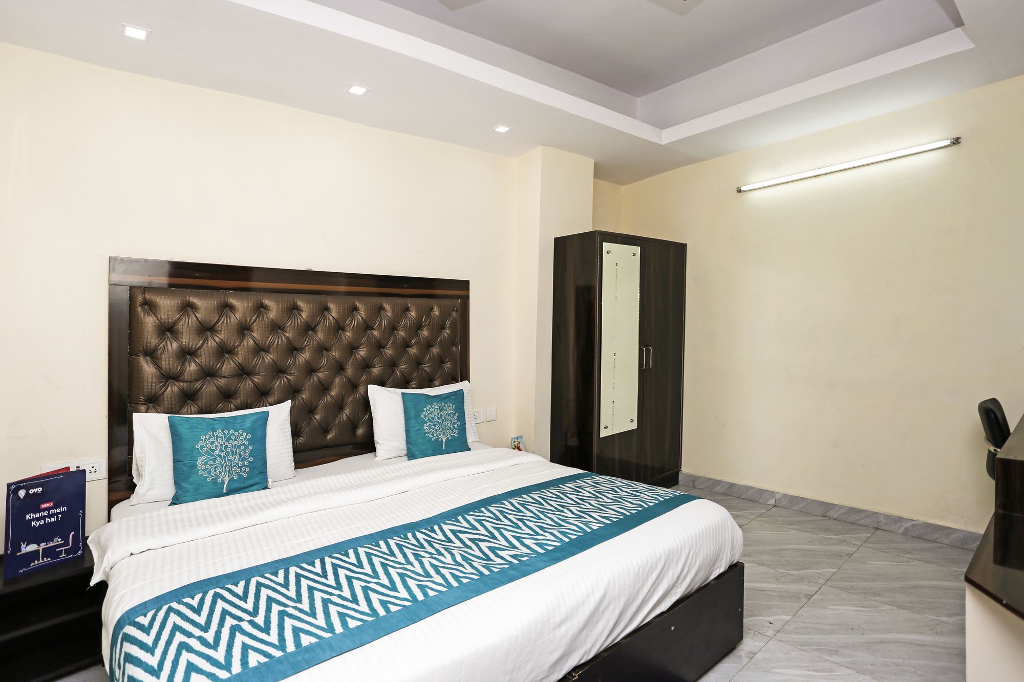 Hotel O Crosswinds Residency Indirapuram Esterno foto